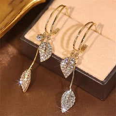 Brinco Cascata Brilhante <strong>(COMPRE 1 PAR LEVE 2)</strong>