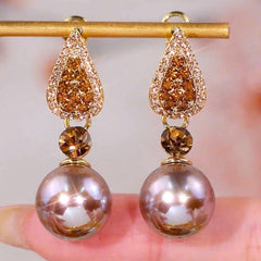 Brinco Pérola Brilhante <strong>(COMPRE 1 PAR LEVE 2)</strong>