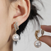 Brinco Pérola Brilhante <strong>(COMPRE 1 PAR LEVE 2)</strong>